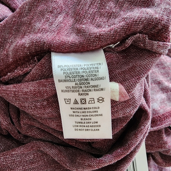 We The Free People Top Womens Medium Jordan Burnout Tee Merlot V‑Neck Oversized - Picture 6 of 6